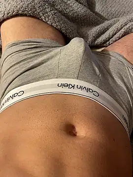 tiago499 online show from 02/15/25, 09:15