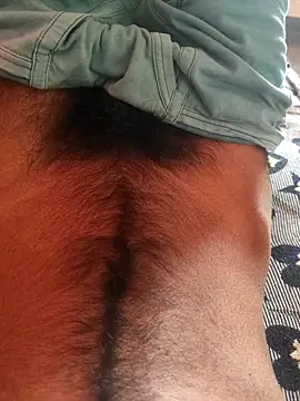 Snapshot of cocktony chatting on 02/21/25, 10:39 cocktony online show from 02/21/25, 10:39