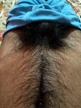 Snapshot of cocktony chatting on 03/18/25, 06:04 cocktony online show from 03/18/25, 06:04