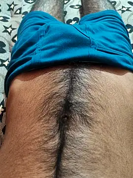 Snapshot of cocktony chatting on 10/30/25, 03:35 cocktony online show from 10/30/25, 03:35