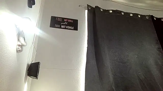 Miss candymandy online show from 02/18/25, 12:49