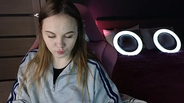 Dyna bae online show from 10/08/25, 08:12