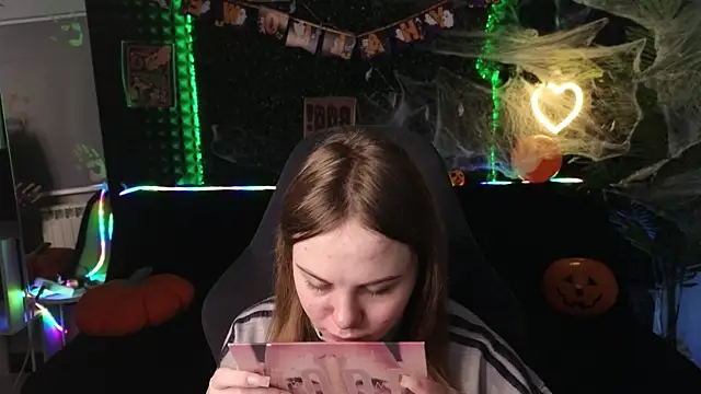 Dyna bae online show from 10/26/25, 02:06