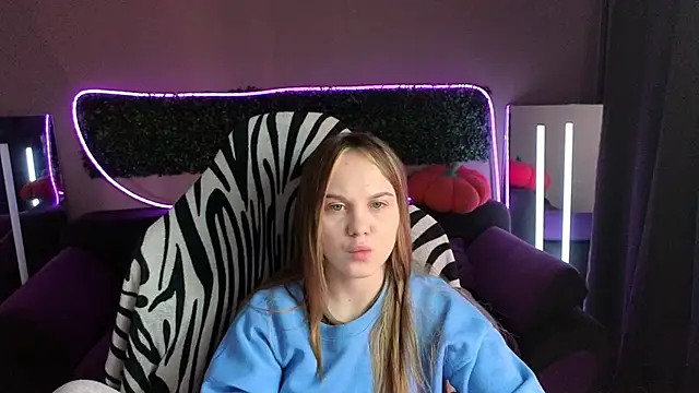 Dyna bae online show from 11/17/25, 09:37