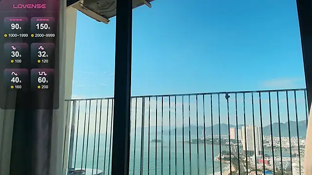 minamoons online show from 11/15/25, 01:14