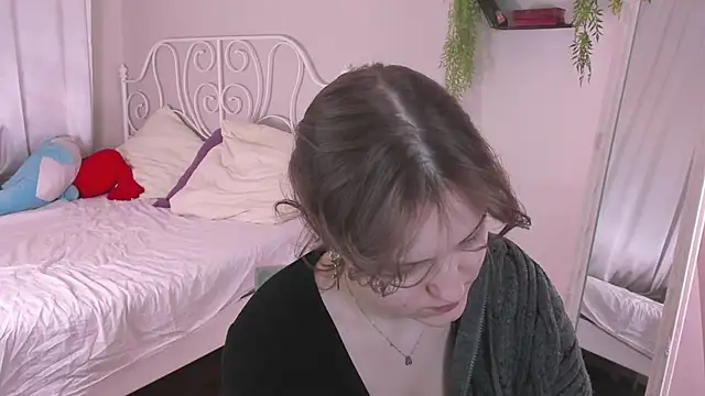 Snapshot of Rada_Woods chatting on 03/21/25, 08:50 Rada Woods online show from 03/21/25, 08:50