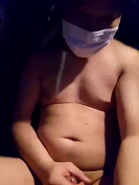 yqaelx online show from 03/13/25, 02:01