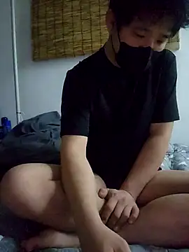 yqaelx online show from 03/19/25, 06:12