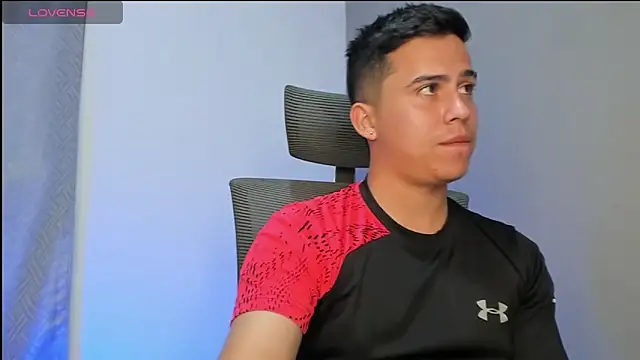 Snapshot of mattiwsmorris_ chatting on 02/25/25, 03:09 mattiwsmorris online show from 02/25/25, 03:09