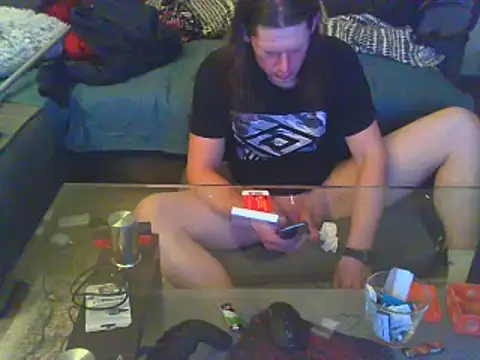 Snapshot of VickyDevilEU chatting on 03/14/25, 01:27 VickyDevilEU online show from 03/14/25, 01:27