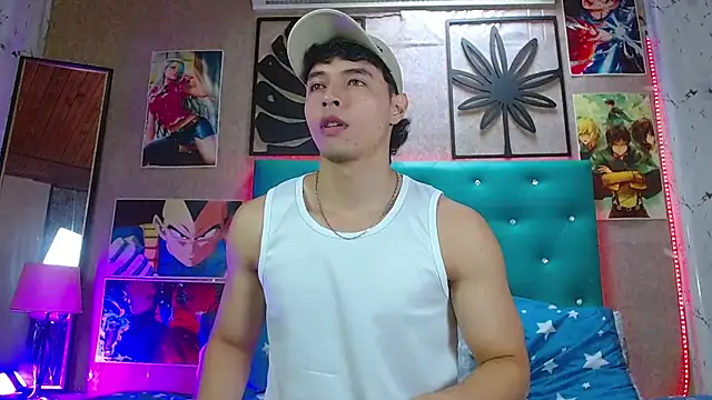 LiamAndrewzz online show from 10/10/25, 05:45