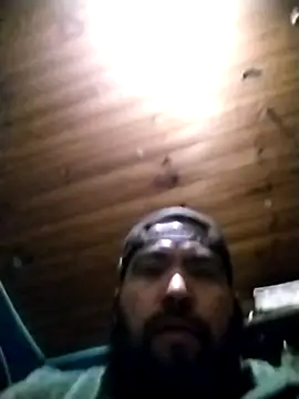 Snapshot of Holatpngo chatting on 10/06/25, 02:42 Holatpngo online show from 10/06/25, 02:42