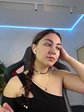 Snapshot of AshleySkott_ chatting on 10/12/25, 09:08 AshleySkott online show from 10/12/25, 09:08