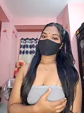 Snapshot of Sweety-2 chatting on 03/20/25, 06:31 Sweety-2 online show from 03/20/25, 06:31