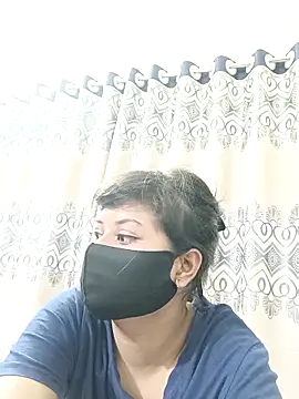 Snapshot of Sweety-2 chatting on 10/19/25, 06:41 Sweety-2 online show from 10/19/25, 06:41