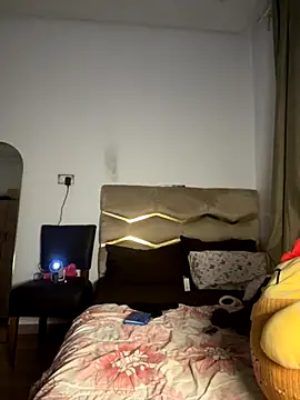 Roroo002 online show from 09/16/25, 12:44