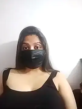 Snapshot of DesiLeela chatting on 02/17/25, 12:27 DesiLeela online show from 02/17/25, 12:27