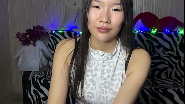 Asian Vi online show from 03/14/25, 07:12