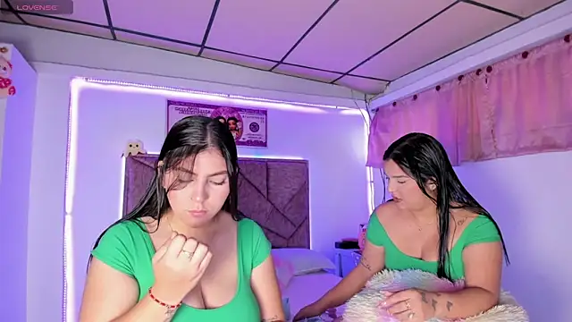 Cristal Smith20 online show from 11/14/25, 12:37