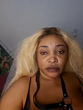 Louna45dv online show from 02/16/25, 08:33