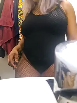 Louna45dv online show from 02/17/25, 07:53