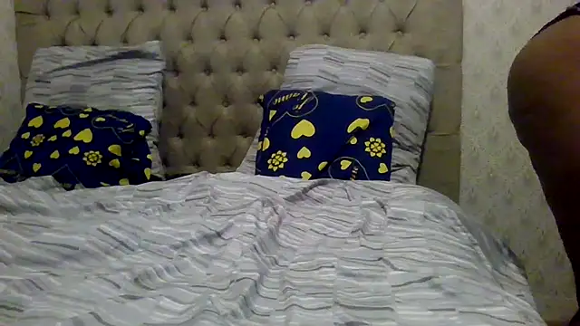 Louna45dv online show from 10/15/25, 06:52