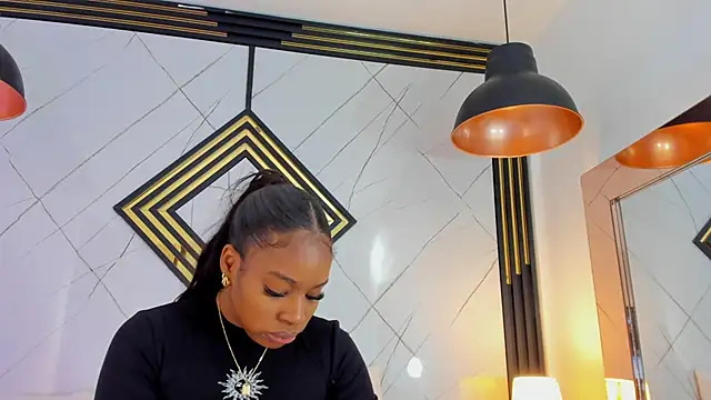 EmilyDiaaz online show from 10/11/25, 12:04