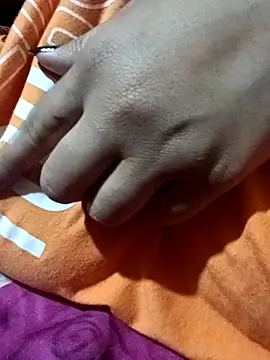 Snapshot of okbent chatting on 03/09/25, 06:00 okbent online show from 03/09/25, 06:00