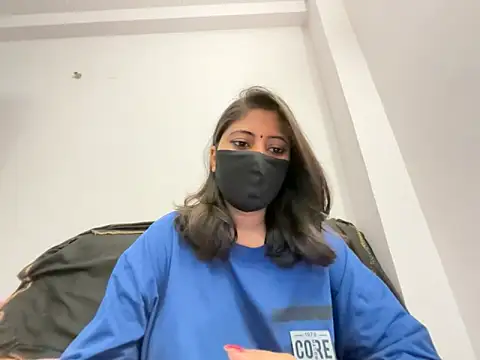 Snapshot of okbent chatting on 09/13/25, 01:22 okbent online show from 09/13/25, 01:22