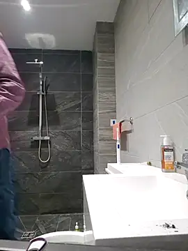 Mrnutella online show from 03/06/25, 12:54