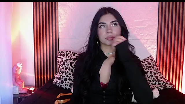 abril lottie online show from 02/20/25, 01:08