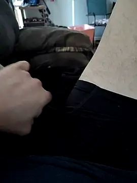 Snapshot of Cummaker69 chatting on 03/02/25, 12:01 Cummaker69 online show from 03/02/25, 12:01