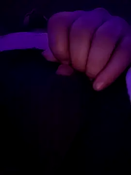 Snapshot of Cummaker69 chatting on 03/04/25, 09:40 Cummaker69 online show from 03/04/25, 09:40