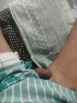 indian couple4 online show from 10/27/25, 01:31