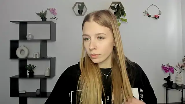 Snapshot of AnnNorriss chatting on 02/27/25, 01:49 AnnNorriss online show from 02/27/25, 01:49