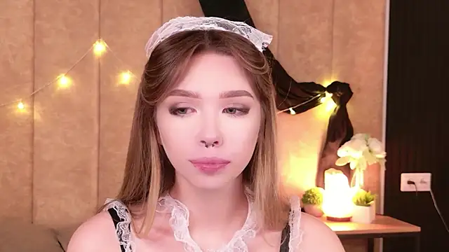 Sierra Fane online show from 11/23/25, 10:48