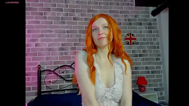 KristinMoore online show from 03/09/25, 09:24