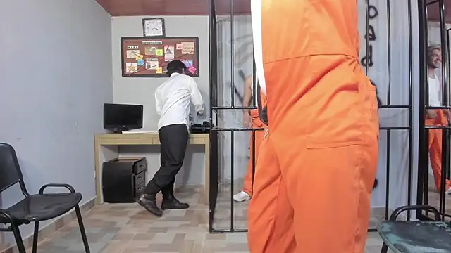 Bayron005 online show from 10/14/25, 06:31