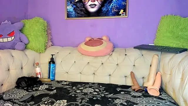 amydelahozgomez online show from 10/19/25, 12:33