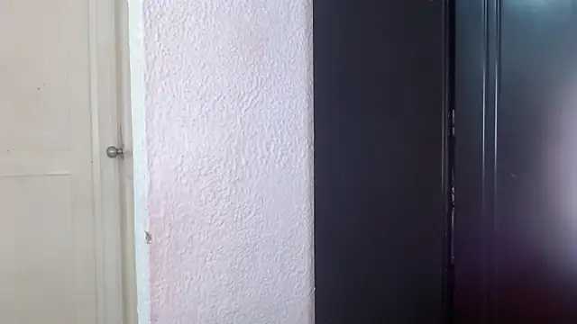 Snapshot of EngelCristaly chatting on 03/02/25, 12:43 EngelCristaly online show from 03/02/25, 12:43