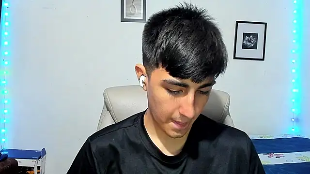 babymaik online show from 11/17/25, 05:24