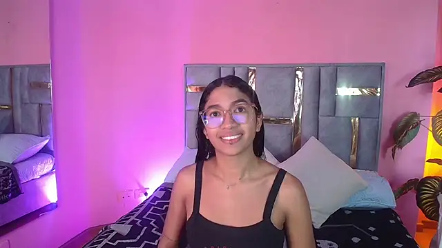 Tyla Ks online show from 03/22/25, 07:20