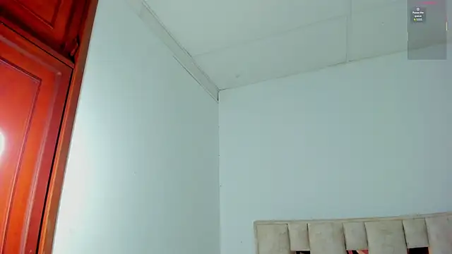 cutie sarax1 online show from 11/16/25, 11:49