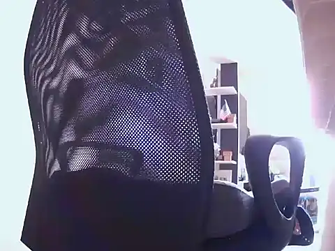 Snapshot of JorgeLuis_97 chatting on 11/08/25, 02:28 JorgeLuis 97 online show from 11/08/25, 02:28