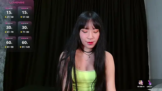Snapshot of miyakimi0101 chatting on 03/18/25, 01:10 miyakimi0101 online show from 03/18/25, 01:10