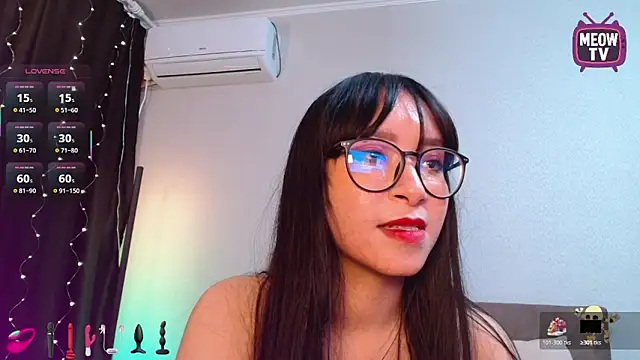 miyakimi0101 online show from 11/07/25, 12:05