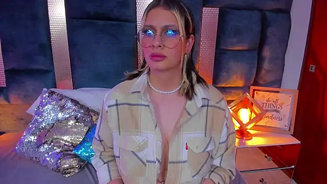 SteffyMontes online show from 03/02/25, 09:43