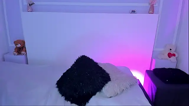 JasmineBella0 online show from 10/15/25, 03:45