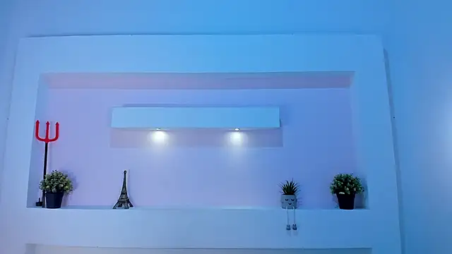 JasmineBella0 online show from 11/02/25, 07:49