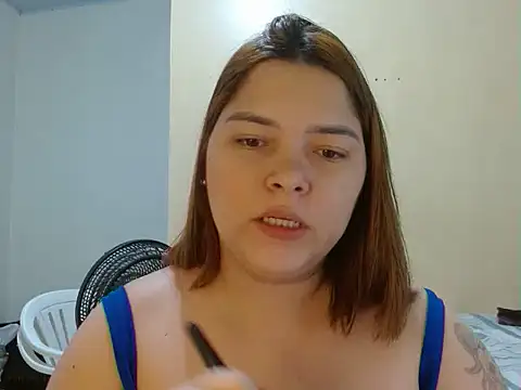 Snapshot of GoddessChaar chatting on 02/25/25, 01:20 GoddessChaar online show from 02/25/25, 01:20